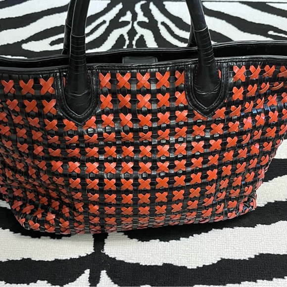 Rebecca Minkoff Perfection Tote - Picture 2 of 11